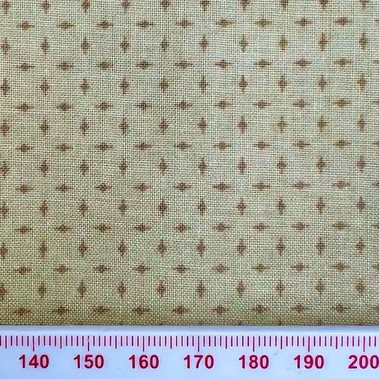Beige pattern on cream cotton(fat quarter)