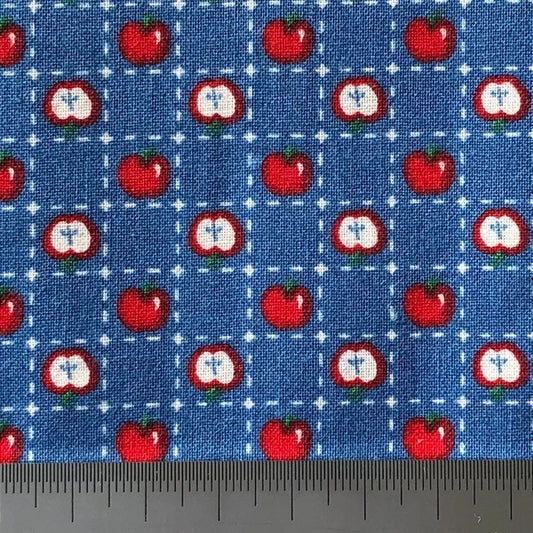 Apples on blue cotton (fat quarter)